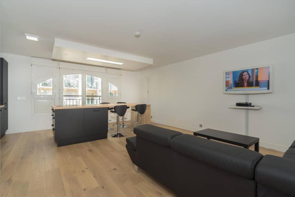 Lovely Apartment Close To A Big Shopping Mall Serris Extérieur photo